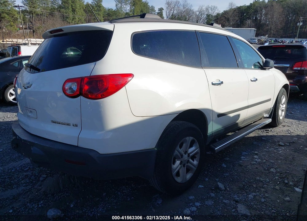 2011 CHEVROLET TRAVERSE VIN: 1GNKREED4BJ414989