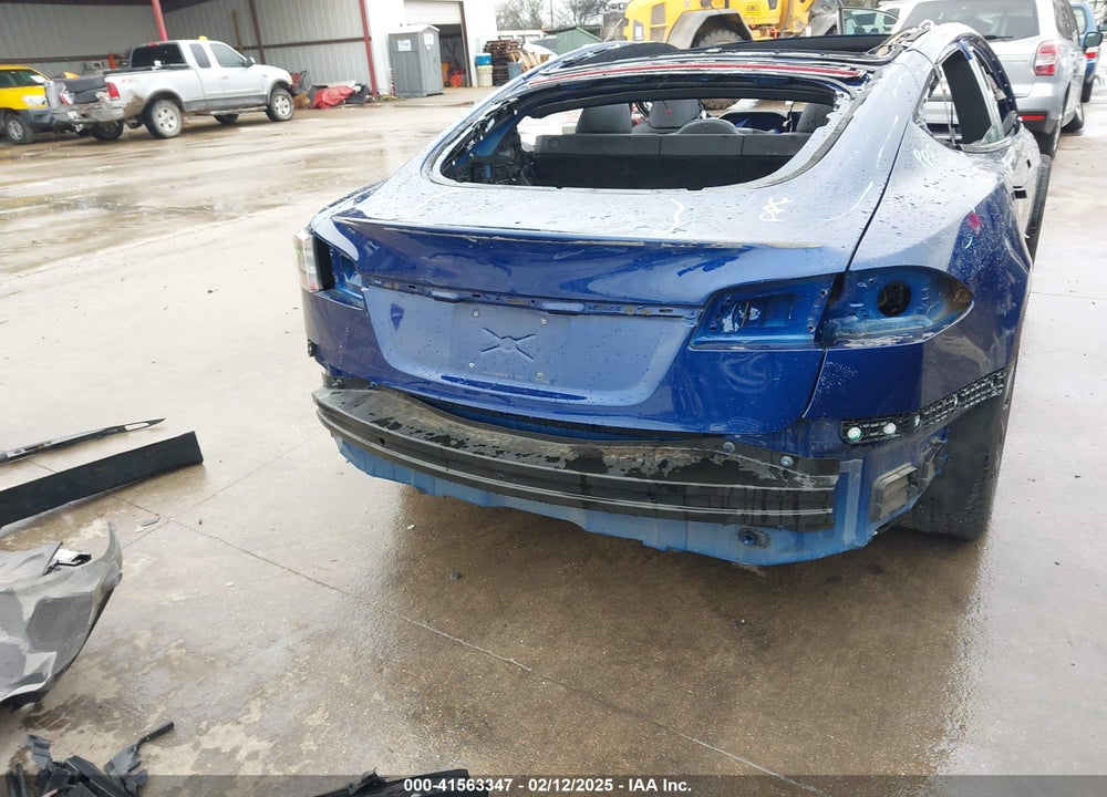2021 TESLA MODEL S VIN: 5YJSA1E60MF440042