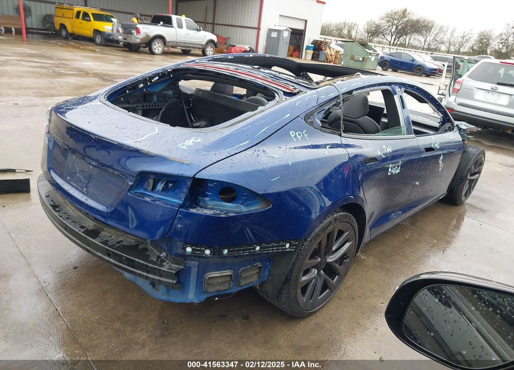 2021 TESLA MODEL S VIN: 5YJSA1E60MF440042
