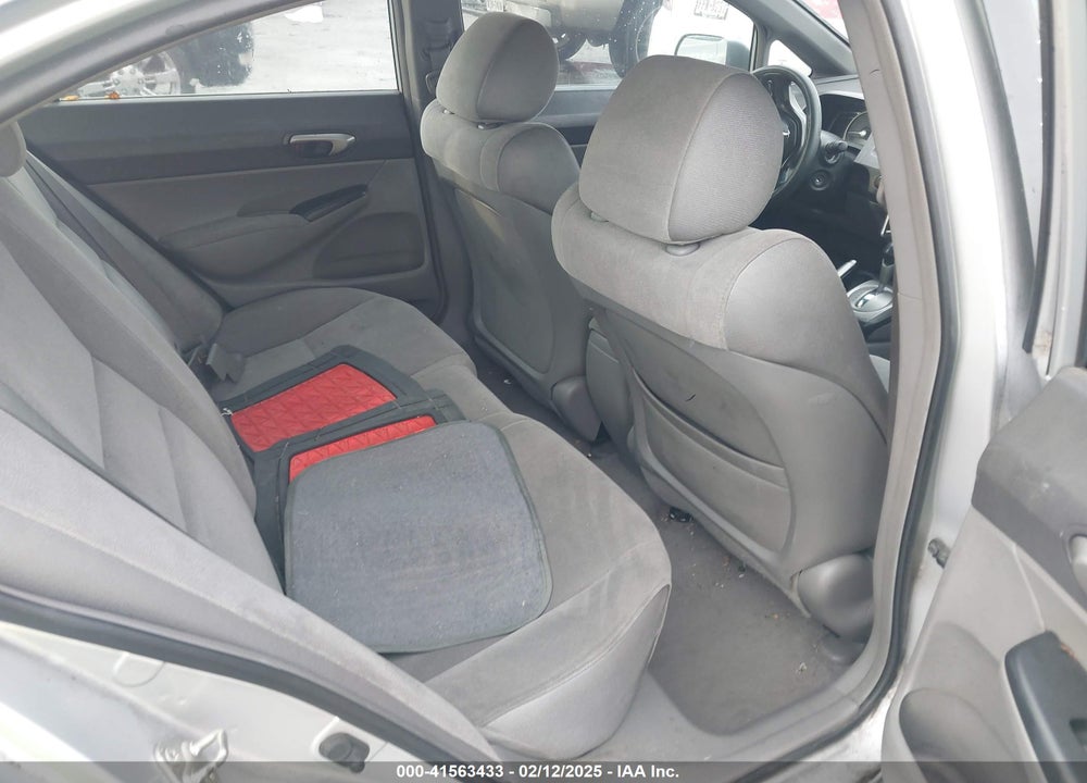 2007 HONDA CIVIC VIN: 1HGFA16577L110120