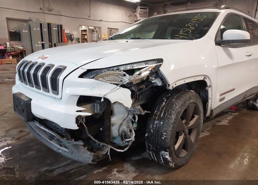 2017 JEEP CHEROKEE VIN: 1C4PJMCB5HW509073