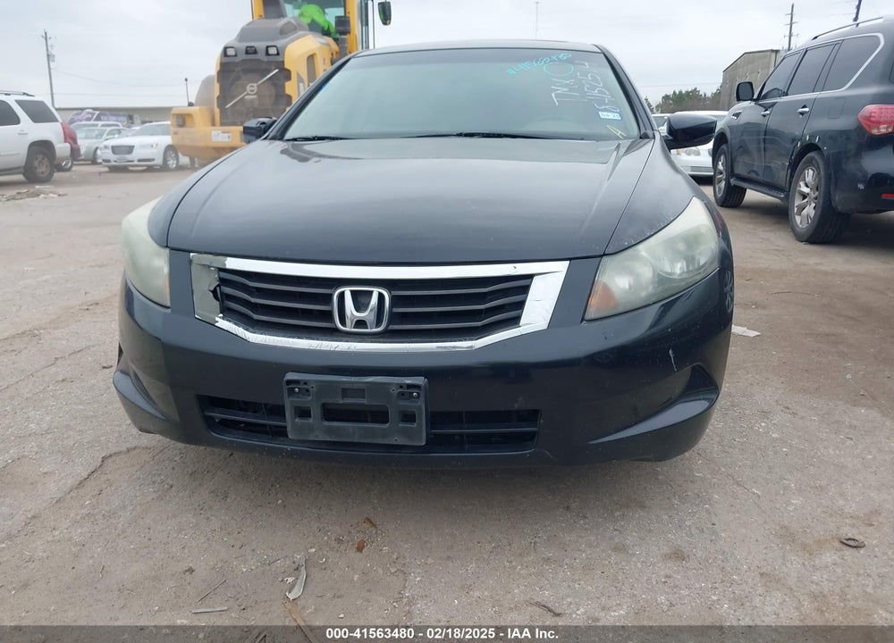 2008 HONDA ACCORD VIN: 1HGCP26898A152514