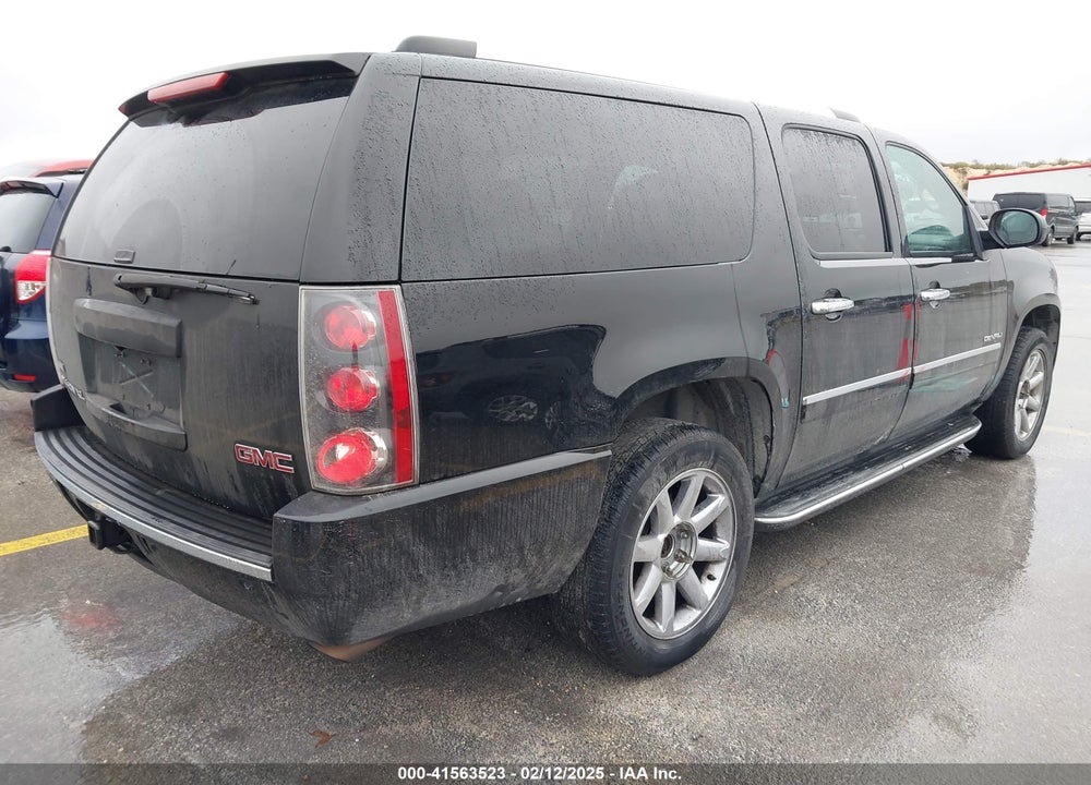 2010 GMC YUKON XL 1500 DENALI VIN: 1GKUCMEF1AR181088