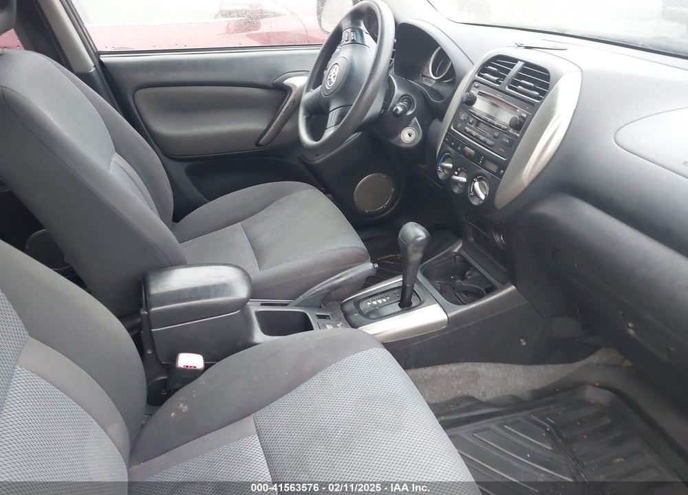 2005 TOYOTA RAV4 VIN: JTEGD20V350067673