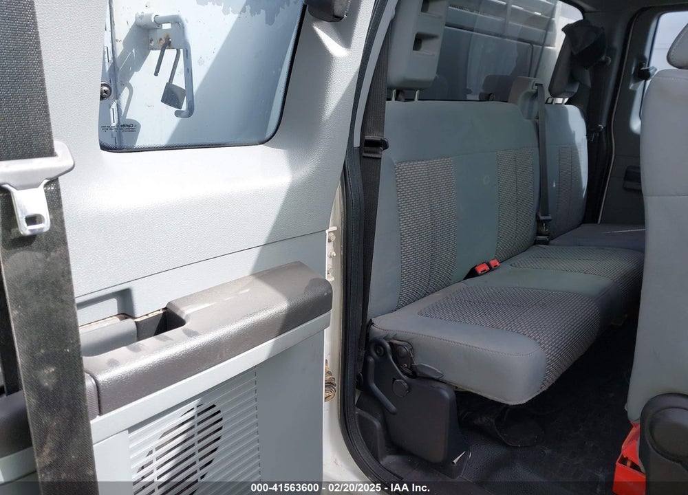 2015 FORD F-550 CHASSIS XL VIN: 1FD0X5HYXFEA99890