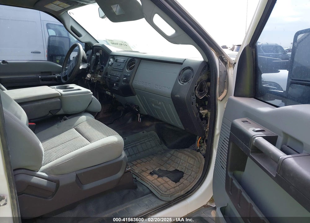 2015 FORD F-550 CHASSIS XL VIN: 1FD0X5HYXFEA99890