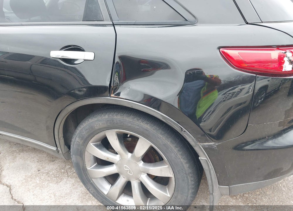 2004 INFINITI FX35 VIN: JNRAS08U24X109532