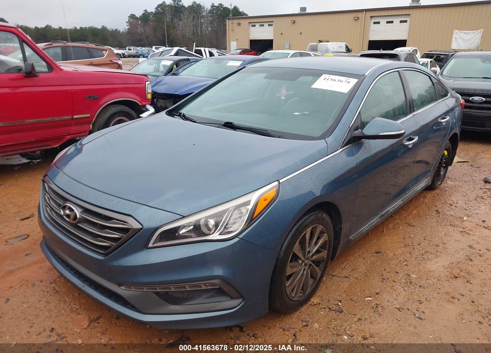 2015 HYUNDAI SONATA VIN: 5NPE34AF3FH108891