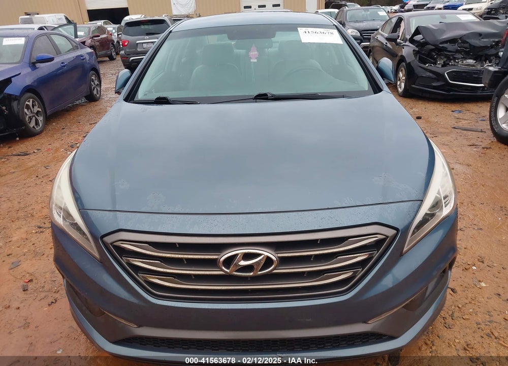 2015 HYUNDAI SONATA VIN: 5NPE34AF3FH108891