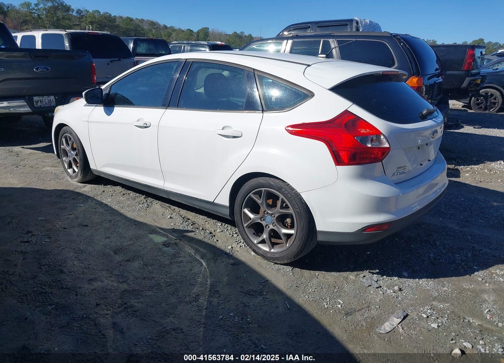 2013 FORD FOCUS VIN: 1FADP3K27DL235437