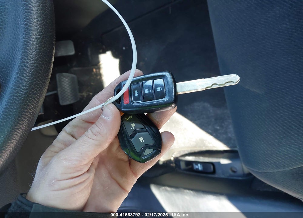 2013 HONDA ACCORD LX VIN: 1HGCR2F31DA033753
