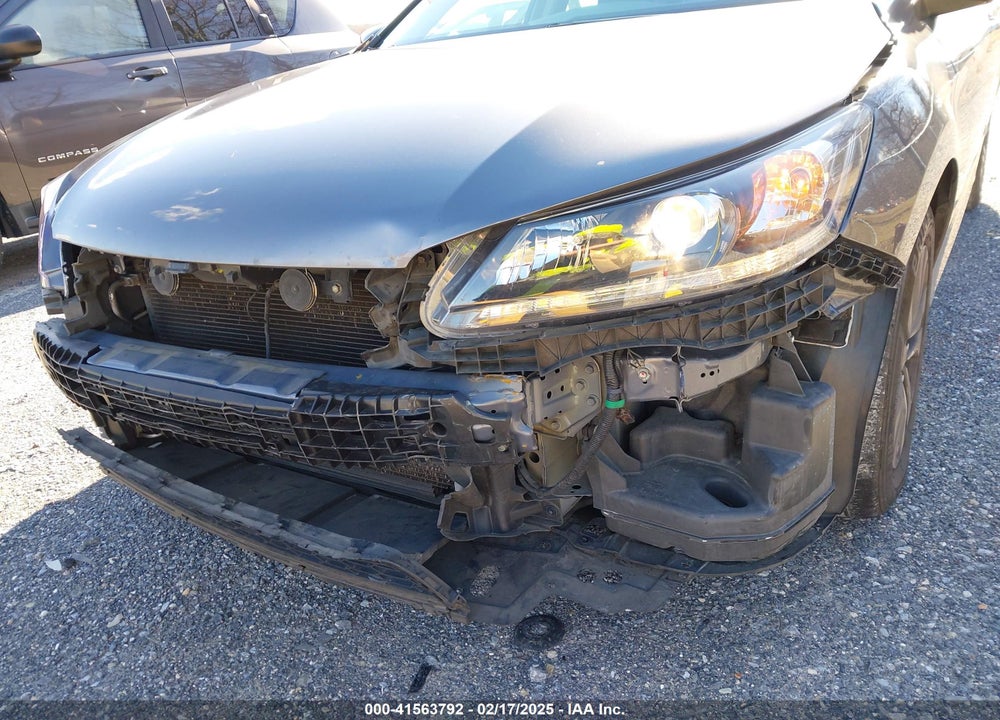 2013 HONDA ACCORD LX VIN: 1HGCR2F31DA033753