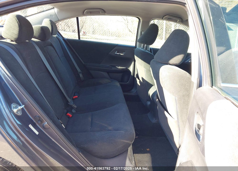 2013 HONDA ACCORD LX VIN: 1HGCR2F31DA033753