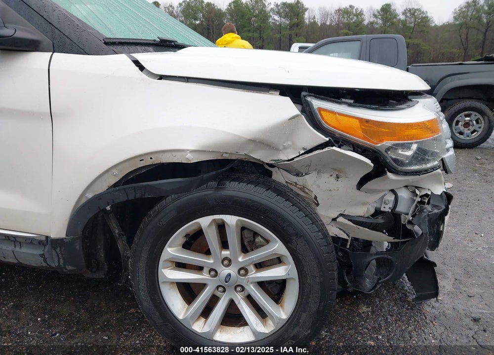 2015 FORD EXPLORER XLT VIN: 1FM5K7D82FGC45449