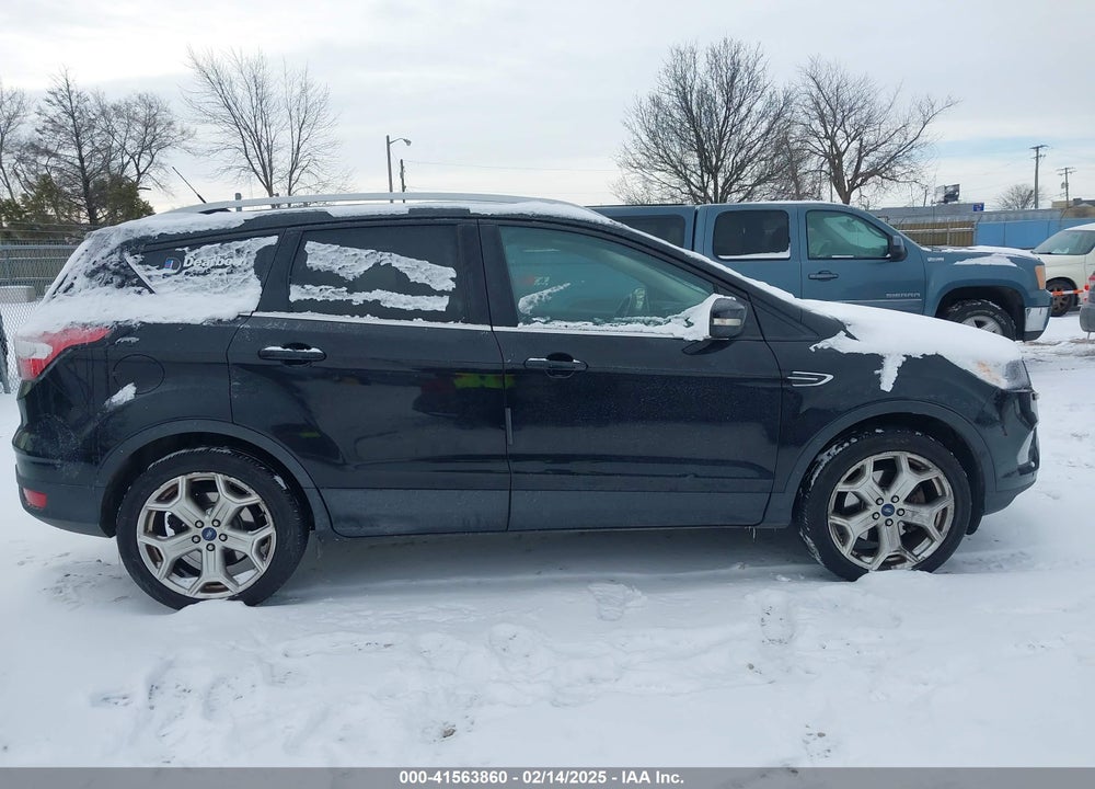 2018 FORD ESCAPE VIN: 1FMCU9J91JUD34675