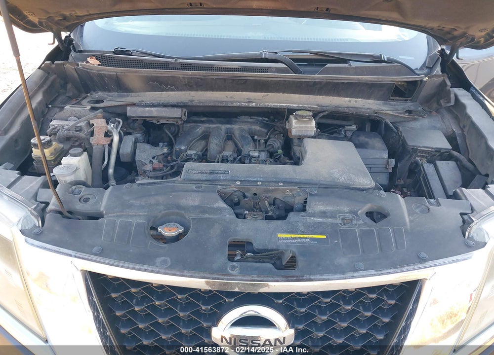 2014 NISSAN PATHFINDER SL VIN: 5N1AR2MM9EC646755