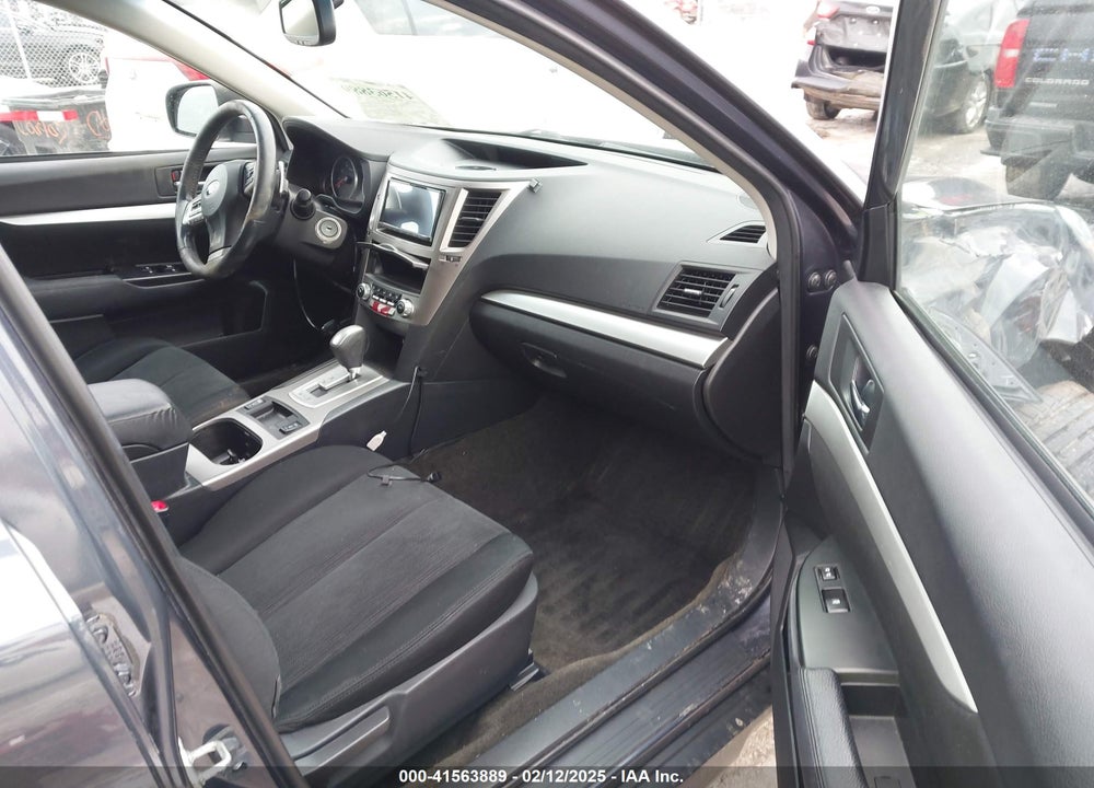 2014 SUBARU OUTBACK 2.5I PREMIUM VIN: 4S4BRCCC3E3300493