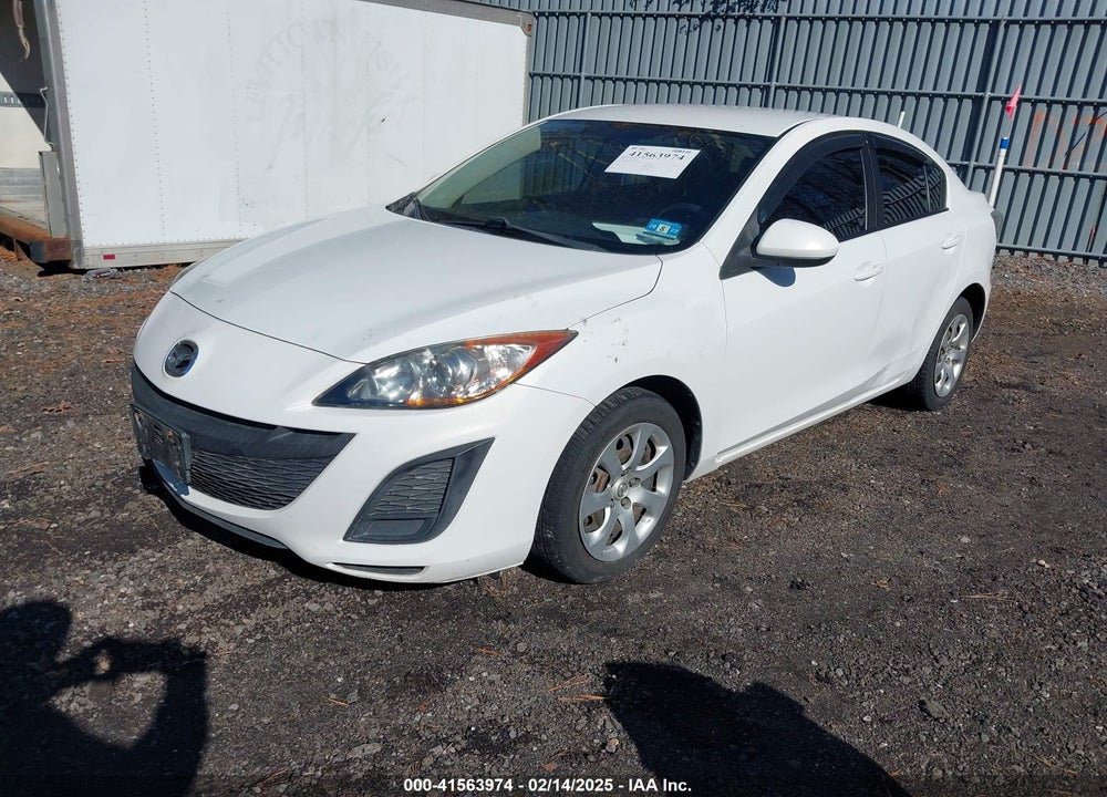 2011 MAZDA 3 I SPORT VIN: JM1BL1UG2B1497546