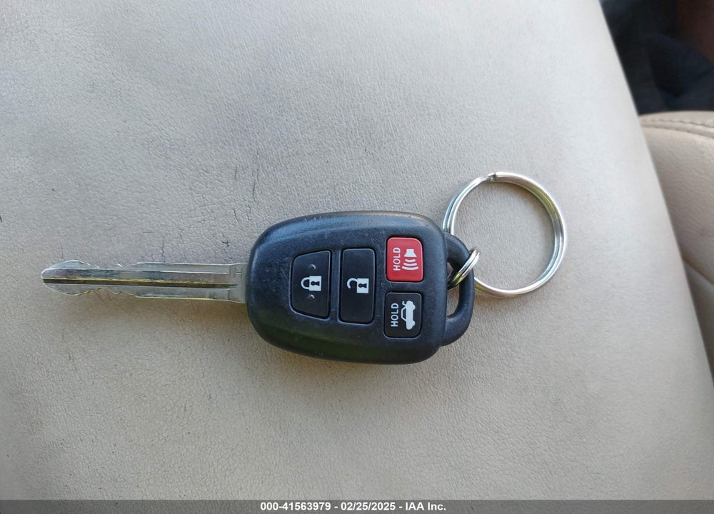 2014 TOYOTA COROLLA VIN: 2T1BURHE6EC125888