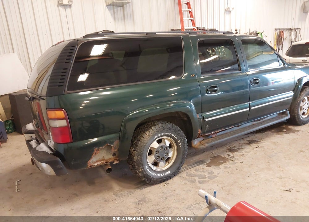 2002 CHEVROLET SUBURBAN 1500 LT VIN: 1GNFK16Z62J107963