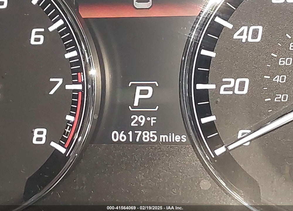 2018 ACURA RLX VIN: JH4KC1F5XJC001146