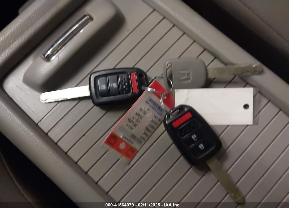 2014 HONDA CR-V LX VIN: 2HKRM4H39EH618848