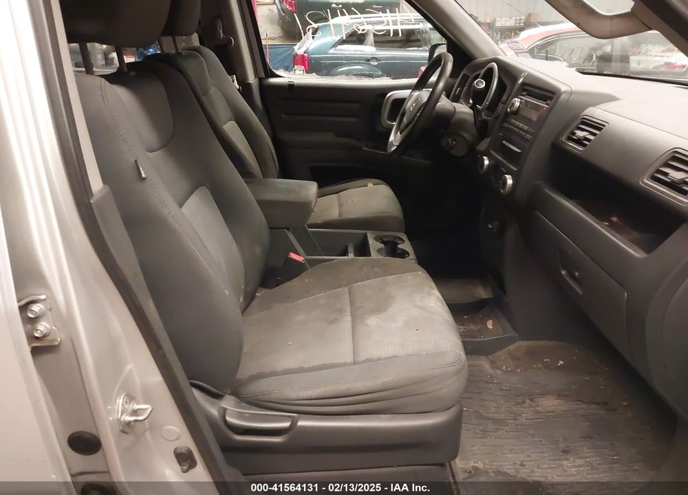 2006 HONDA RIDGELINE VIN: 2HJYK16246H543685