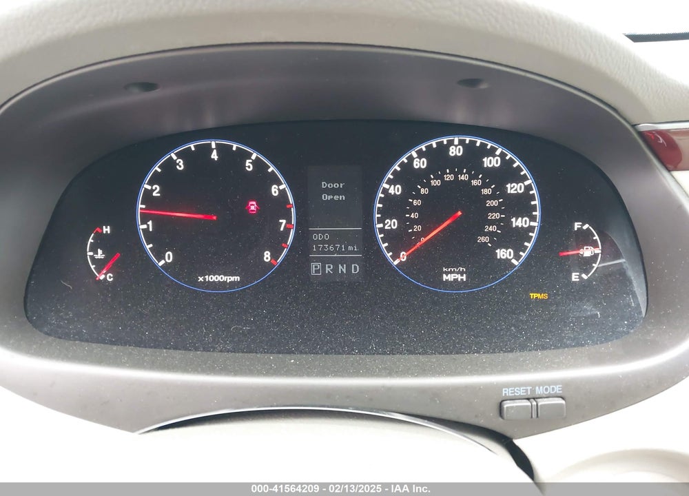 2007 HYUNDAI AZERA LIMITED/SE VIN: KMHFC46F77A229425
