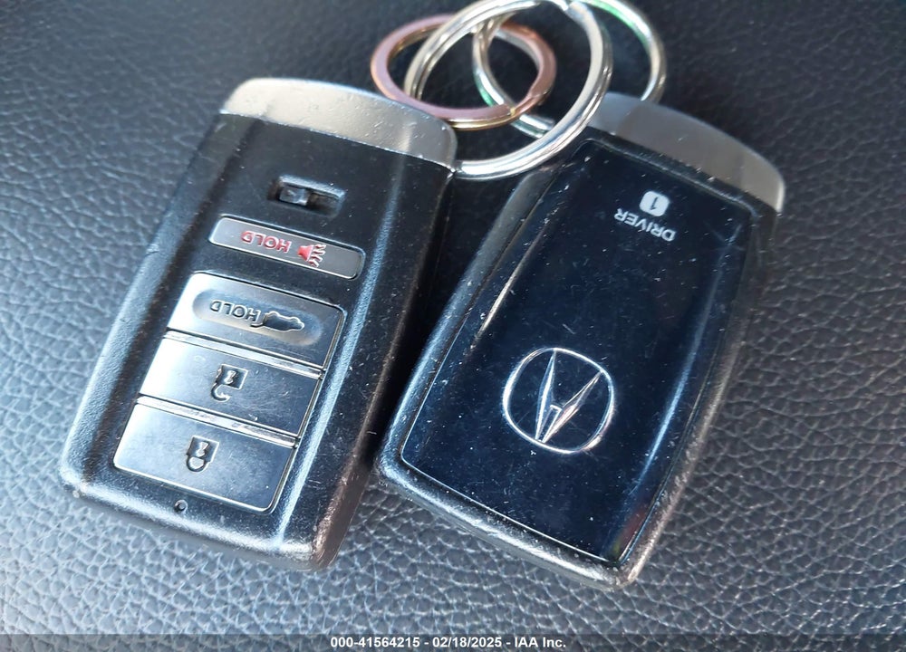 2015 ACURA MDX VIN: 5FRYD4H42FB031992