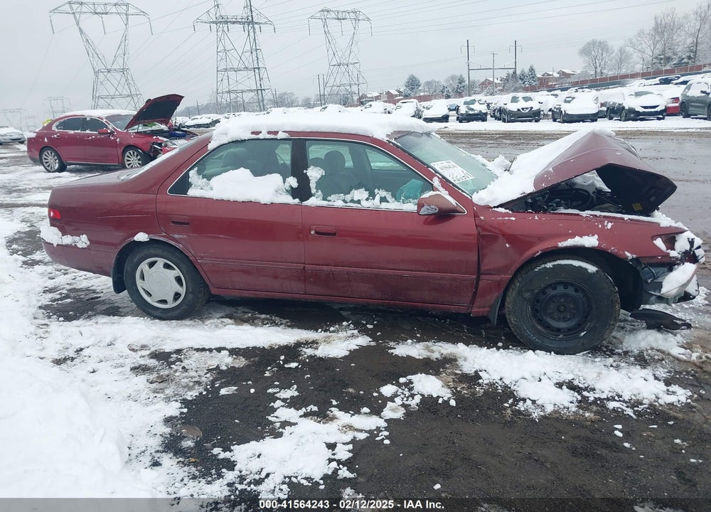 1999 TOYOTA CAMRY VIN: 4T1BG22K0XU601907
