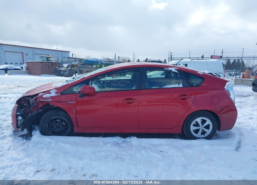 2013 TOYOTA PRIUS VIN: JTDKN3DU8D1729307