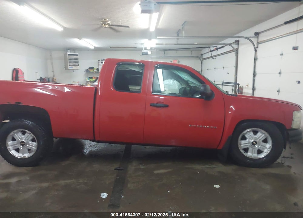 2011 CHEVROLET SILVERADO 1500 LT VIN: 1GCRKSE36BZ446331