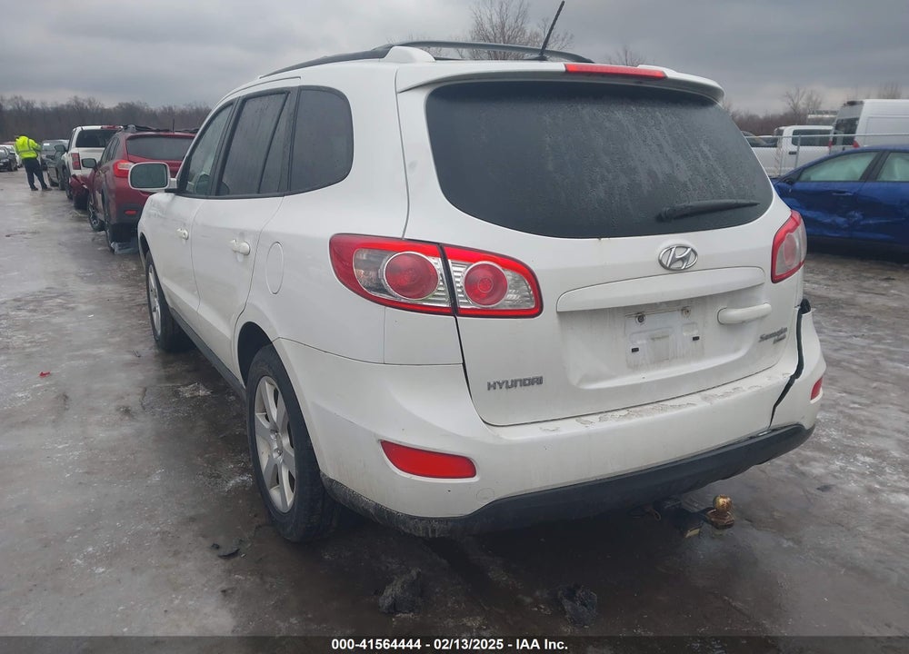 2011 HYUNDAI SANTA FE SE VIN: 5XYZHDAGXBG008896