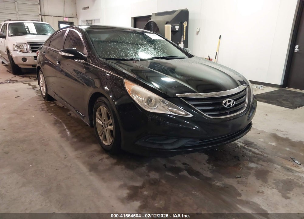 2014 HYUNDAI SONATA GLS VIN: 5NPEB4AC2EH818517