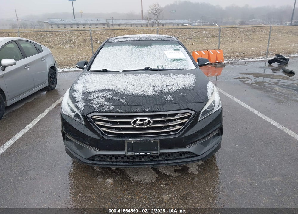 2016 HYUNDAI SONATA VIN: 5NPE34AF0GH383085