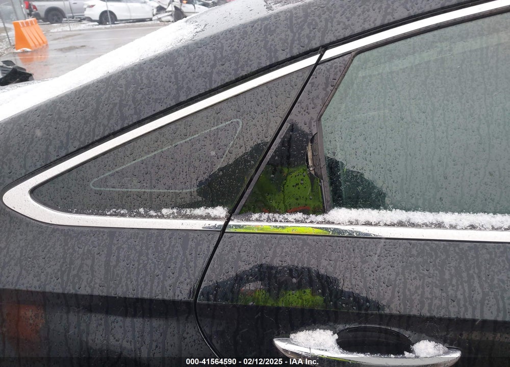2016 HYUNDAI SONATA VIN: 5NPE34AF0GH383085