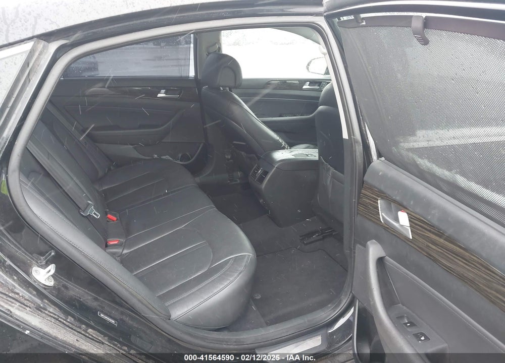 2016 HYUNDAI SONATA VIN: 5NPE34AF0GH383085