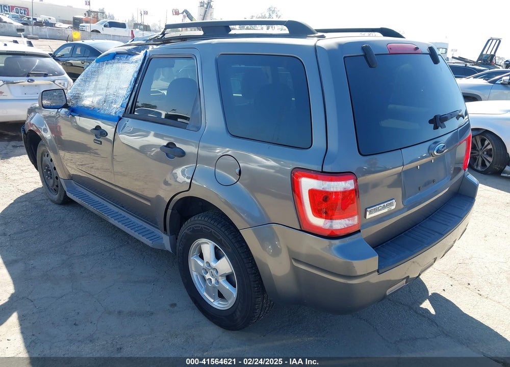 2009 FORD ESCAPE XLT VIN: 1FMCU03739KD04768