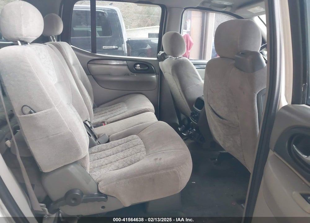 2004 GMC ENVOY XL SLE VIN: 1GKES16S746200962