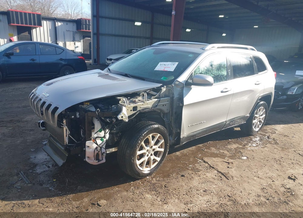 2017 JEEP CHEROKEE LATITUDE FWD VIN: 1C4PJLCS3HW613636