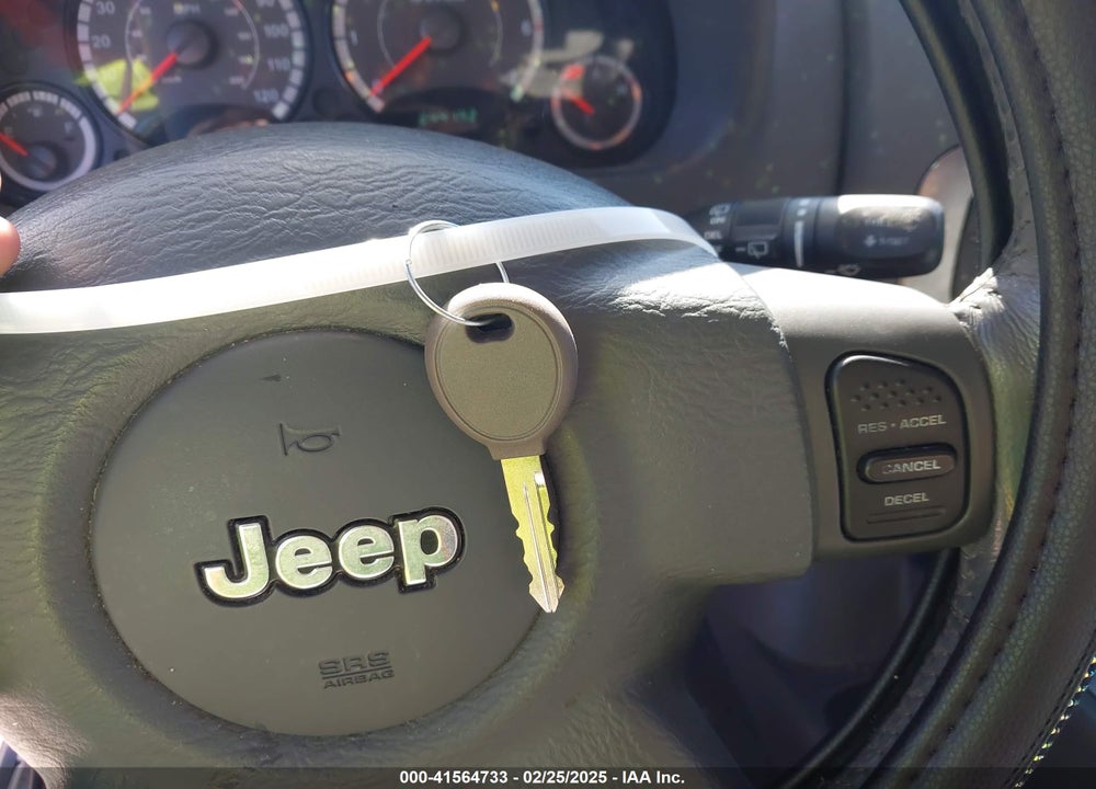 2006 JEEP LIBERTY RENEGADE VIN: 1J4GK38K66W148671