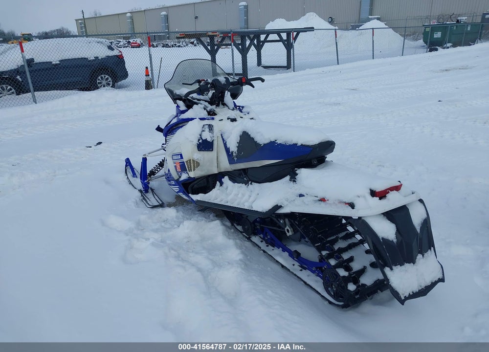 2017 YAMAHA SIDEWINDER VIN: 4UF8MA108HT000861
