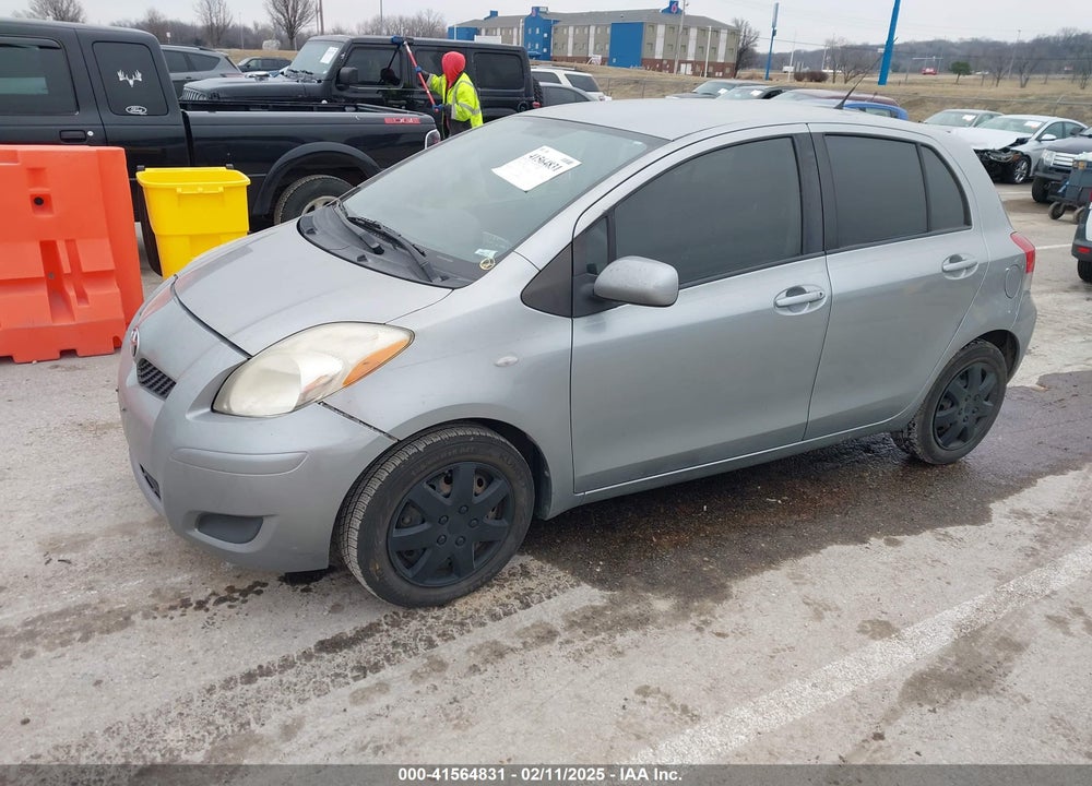 2011 TOYOTA YARIS VIN: JTDKT4K31B5341556