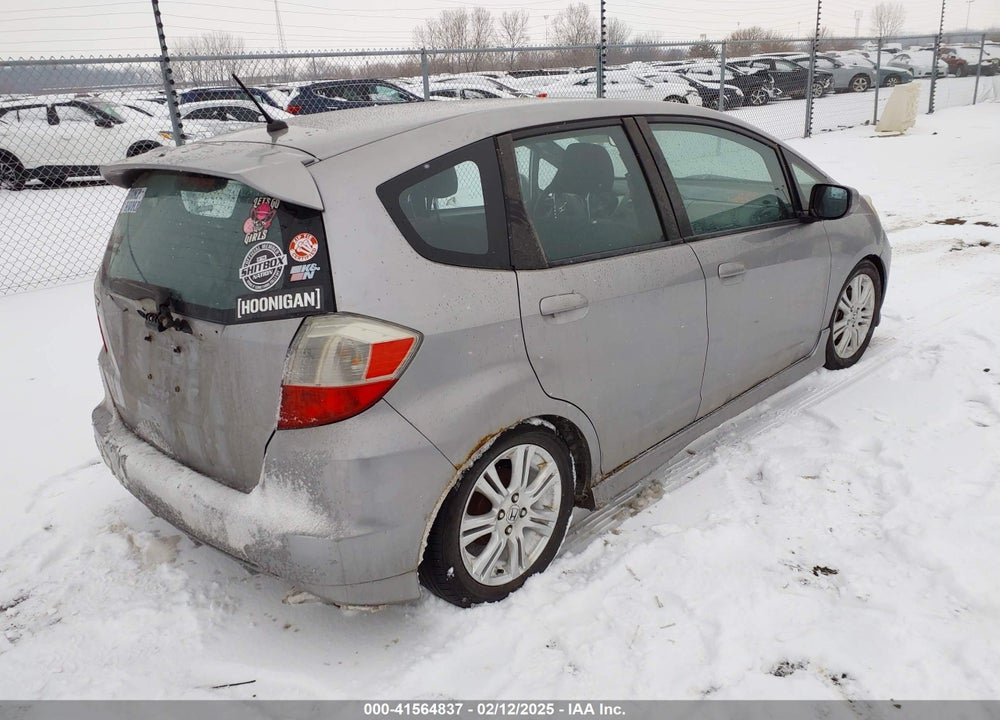 2009 HONDA FIT SPORT VIN: JHMGE88409S045493
