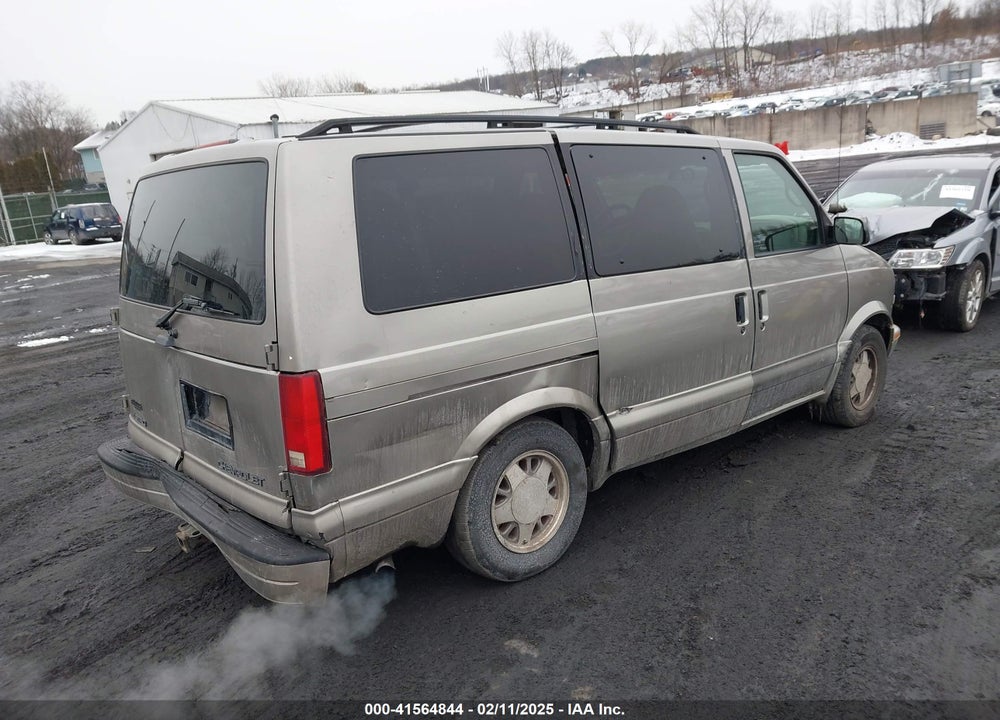 2001 CHEVROLET ASTRO LS VIN: 1GNDM19W21B150272