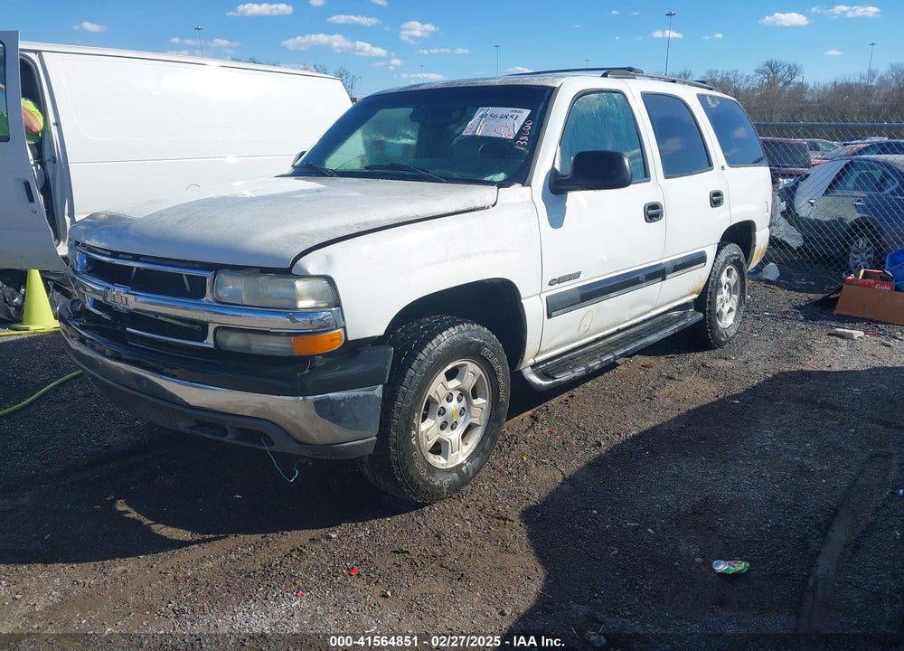 2001 CHEVROLET TAHOE LS VIN: 1GNEC13T51J138600
