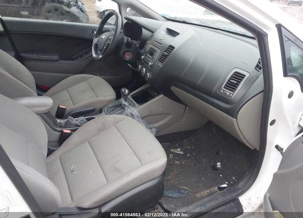 2014 KIA FORTE VIN: KNAFX4A68E5168122