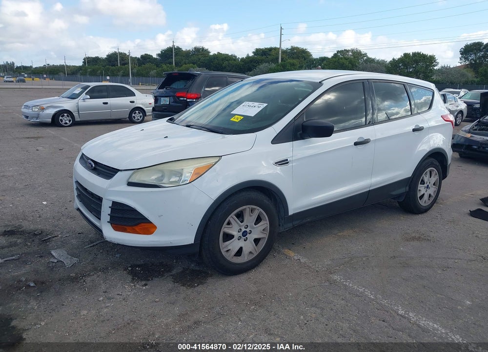 2015 FORD ESCAPE S VIN: 1FMCU0F72FUB64045
