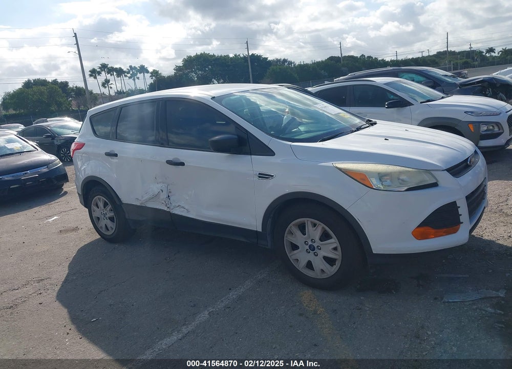 2015 FORD ESCAPE S VIN: 1FMCU0F72FUB64045