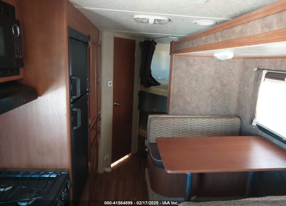 2015 WILDERNESS X-LITE SERIES M-262B VIN: 4X4TWDB24F7347228